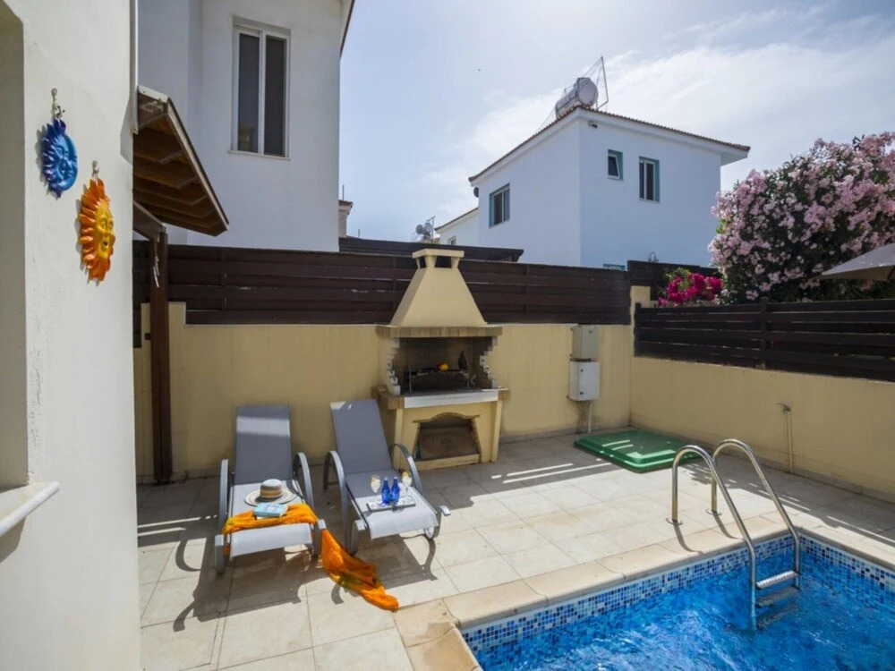 Паралимни: Beautiful Villa With Private Pool, Protaras Villa 1010