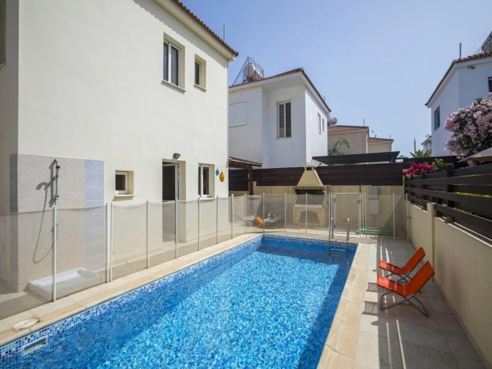Паралимни: Beautiful Villa With Private Pool, Protaras Villa 1010