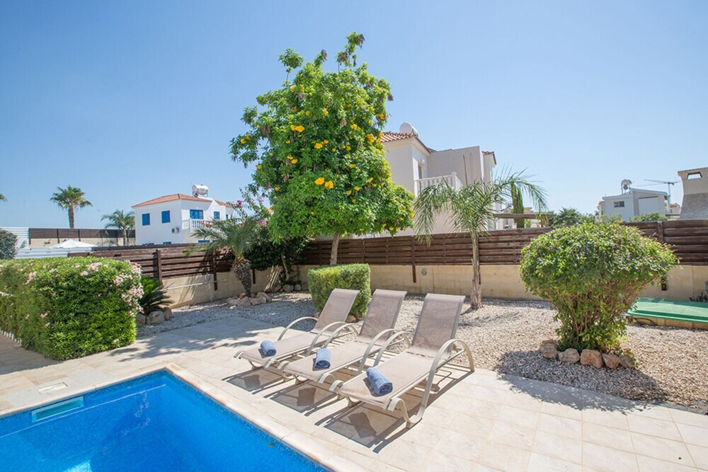 Айя-Напа: Luxury Villa in Cyprus near Beach, Sotira Villa 1302