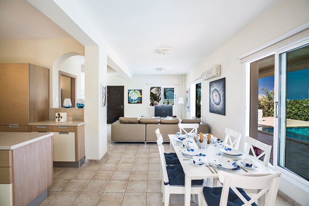 Протарас: Beautiful Villa With Private Pool, Paralimni Villa 1235