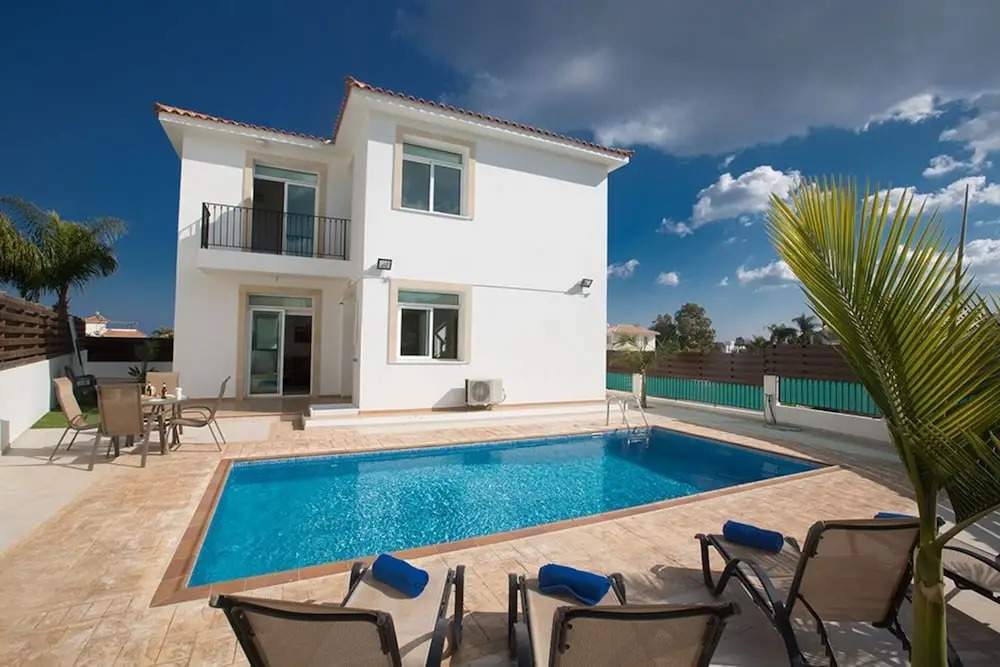 Протарас: Villa for Rent in Protaras 1273