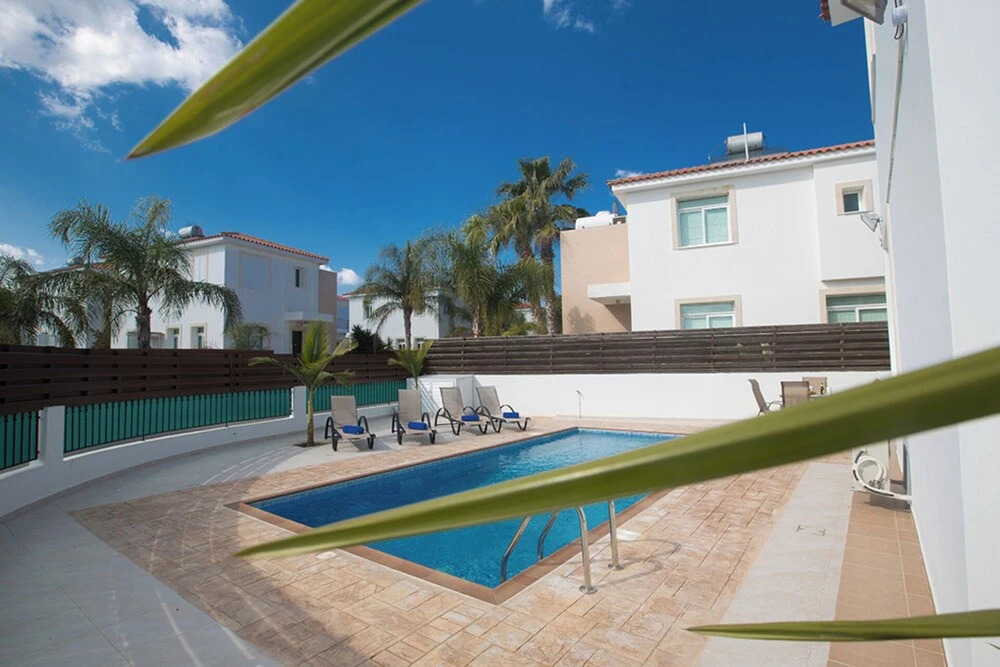 Протарас: Villa for Rent in Protaras 1273