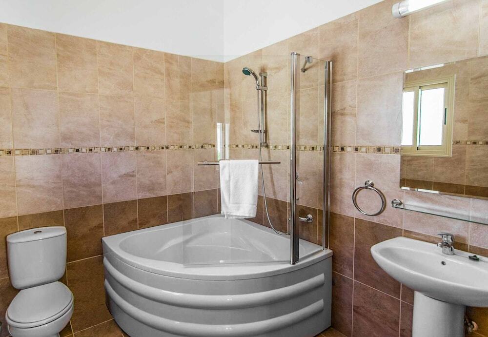 Полис Хрисохус: Villa Emerald Valley