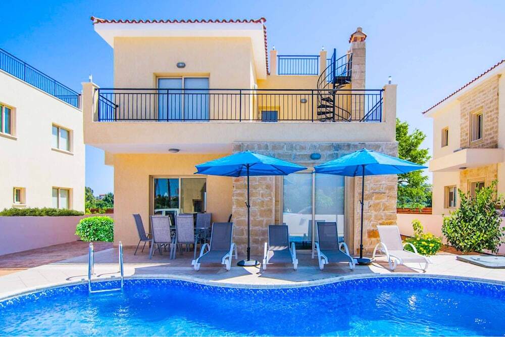 Полис Хрисохус: Villa Latsi