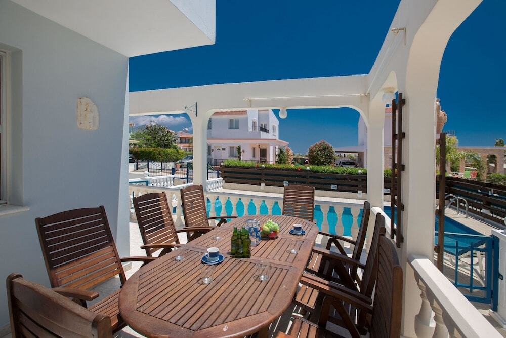 Айя-Напа: Cyprus Villa Tg12 Gold