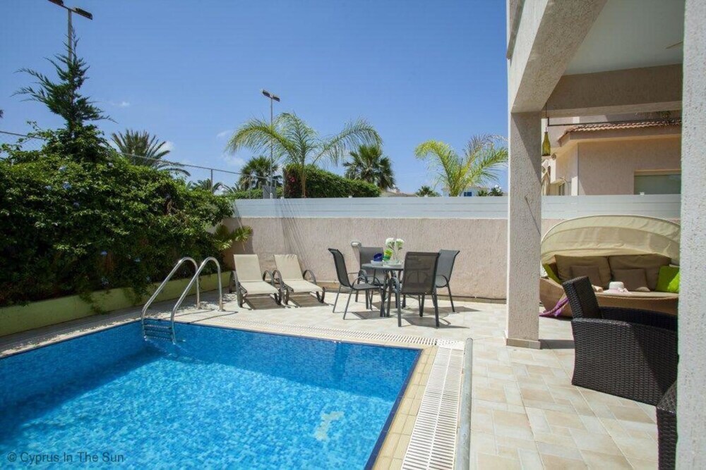 Протарас: Cyprus Villa Aphrodite 07 Gold