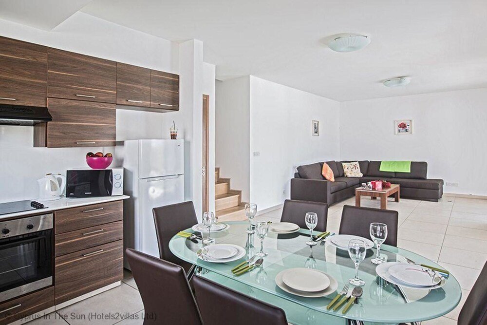 Айя-Напа: Celebrity Villa Scotty T D2