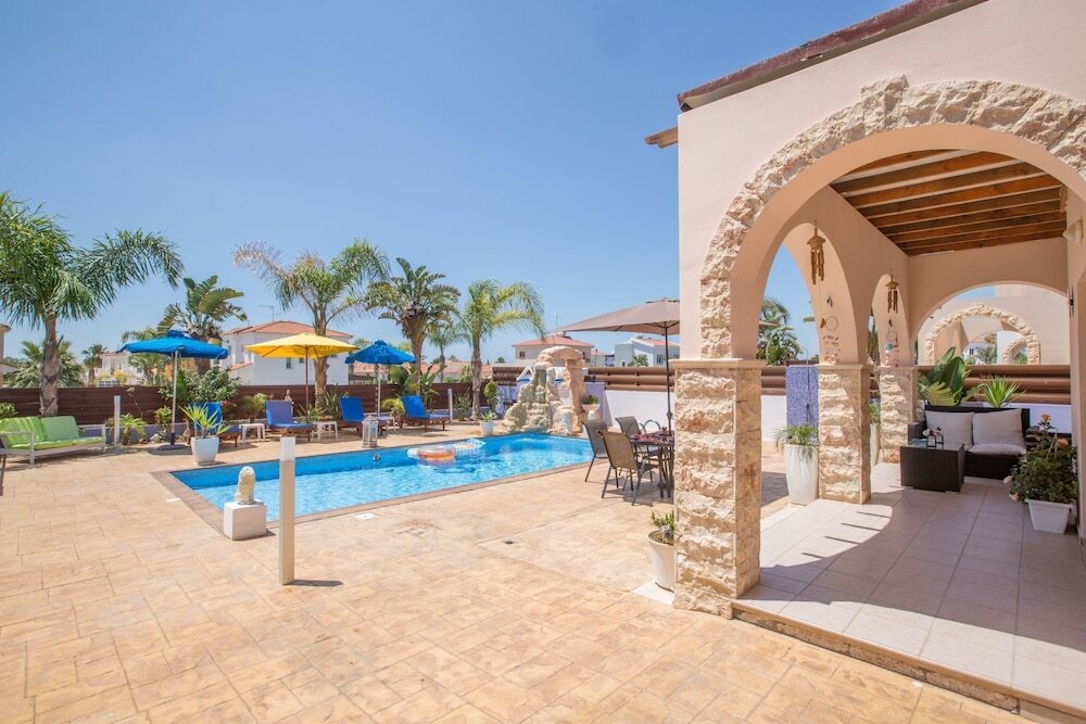 Айя-Напа: Cyprus Villa AK2 Gold