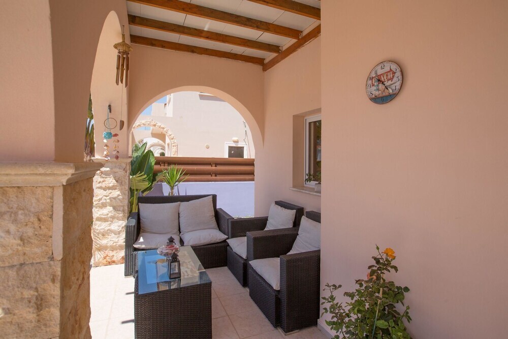 Cyprus Villa AK2 Gold — фото 2