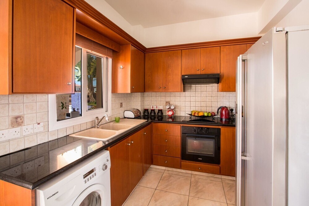 Айя-Напа: Cyprus Villa AK2 Gold