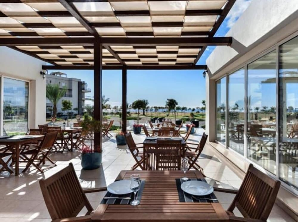 Бафра: Thalassa Beach Resort Apartment 11-301