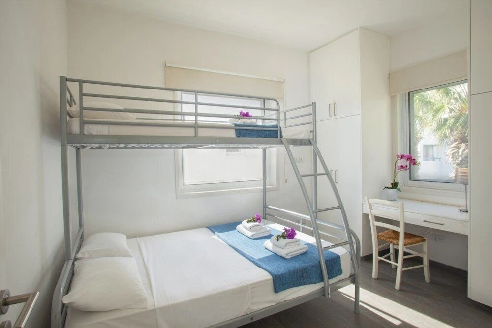 Протарас: Villa for Rent in Protaras 1018