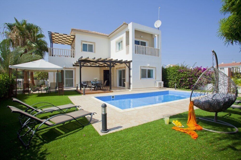 Айя-Напа: Cyprus Villa Near the Beach, Sotira Villa 1001