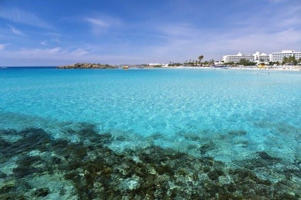 Айя-Напа: Cyprus Villa Near the Beach, Sotira Villa 1001