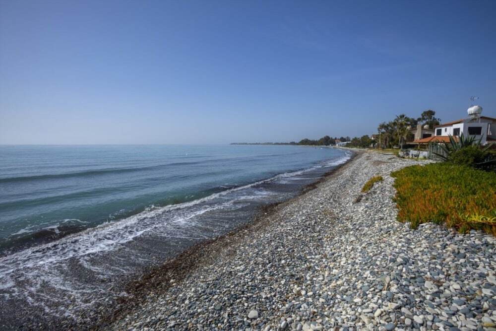 Кити: Villa for Rent in Larnaca 101