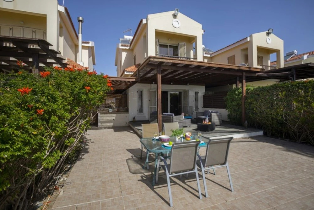 Кити: Villa for Rent in Larnaca 101