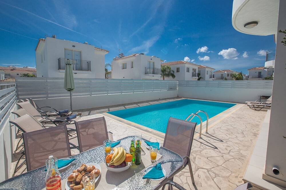 Протарас: Cyprus Villa Near the Beach, Paralimni Villa 1289