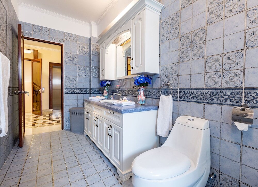 Imagine Renting Your Own 5-star Private Cyprus Villa on the Beach, Paphos Villa 1411 — фото 3