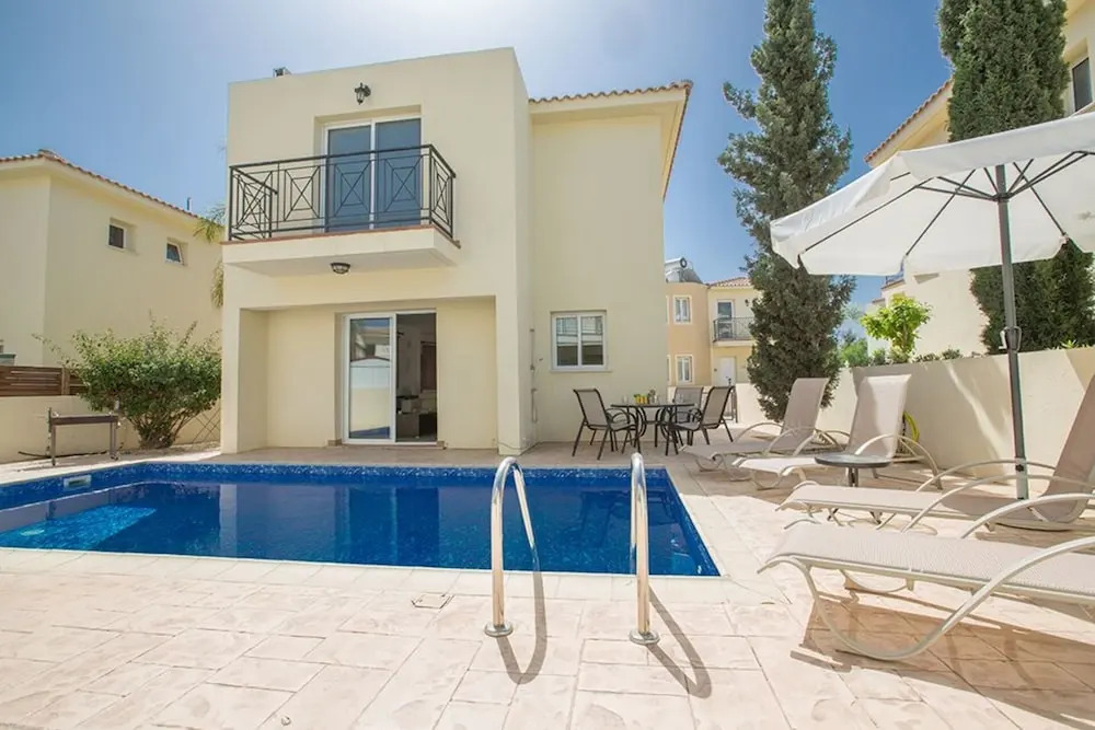 Паралимни: Cyprus Villa Near the Beach, Paralimni Villa 1198