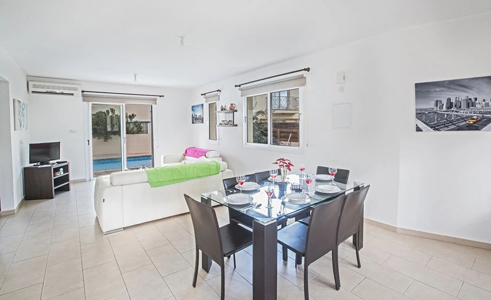 Паралимни: Cyprus Villa Near the Beach, Paralimni Villa 1198
