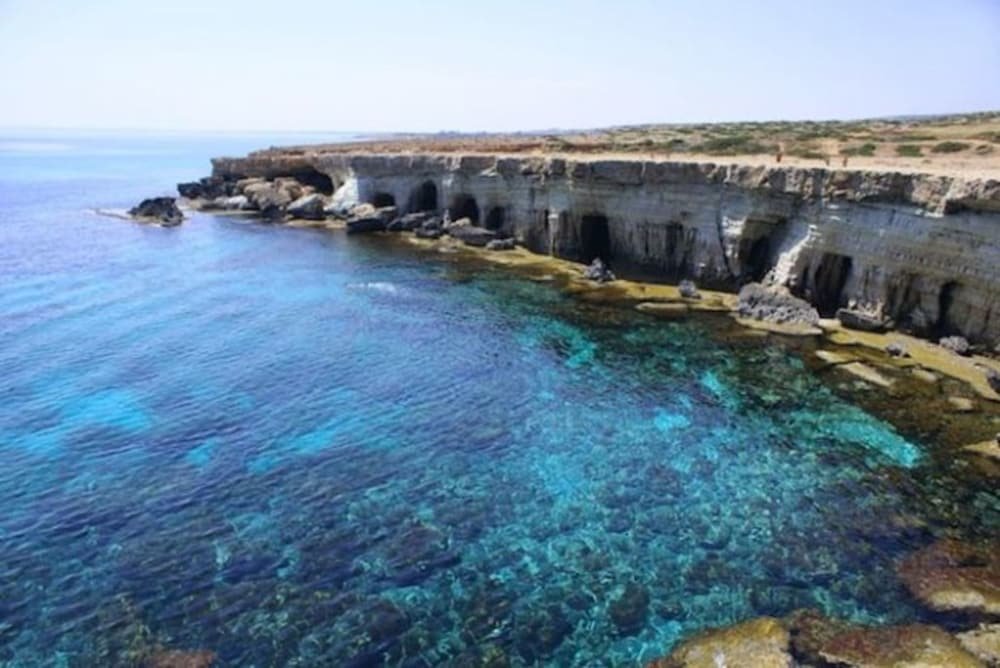 Паралимни: Cyprus Villa Near the Beach, Paralimni Villa 1198