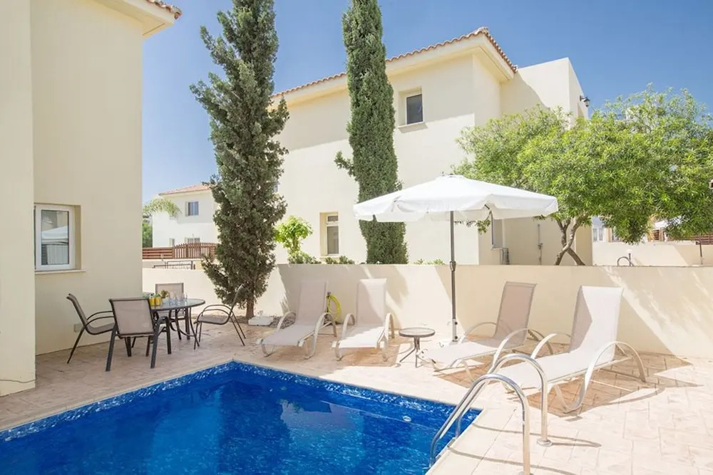 Паралимни: Cyprus Villa Near the Beach, Paralimni Villa 1198