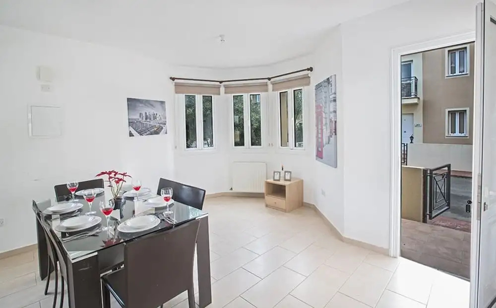 Паралимни: Cyprus Villa Near the Beach, Paralimni Villa 1198
