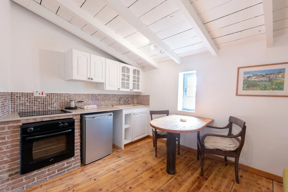 Точни: Mespilo Panoramic 1br Apartments B&B
