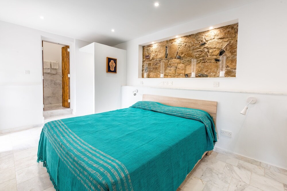 Точни: Mespilo Panoramic 1br Apartments B&B