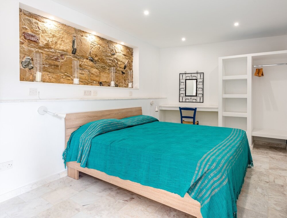 Точни: Mespilo Panoramic 1br Apartments B&B