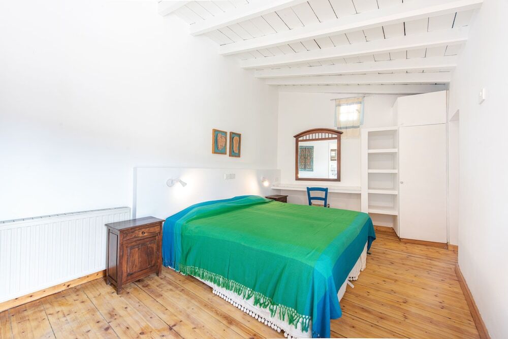 Точни: Mespilo Panoramic 1br Apartments B&B