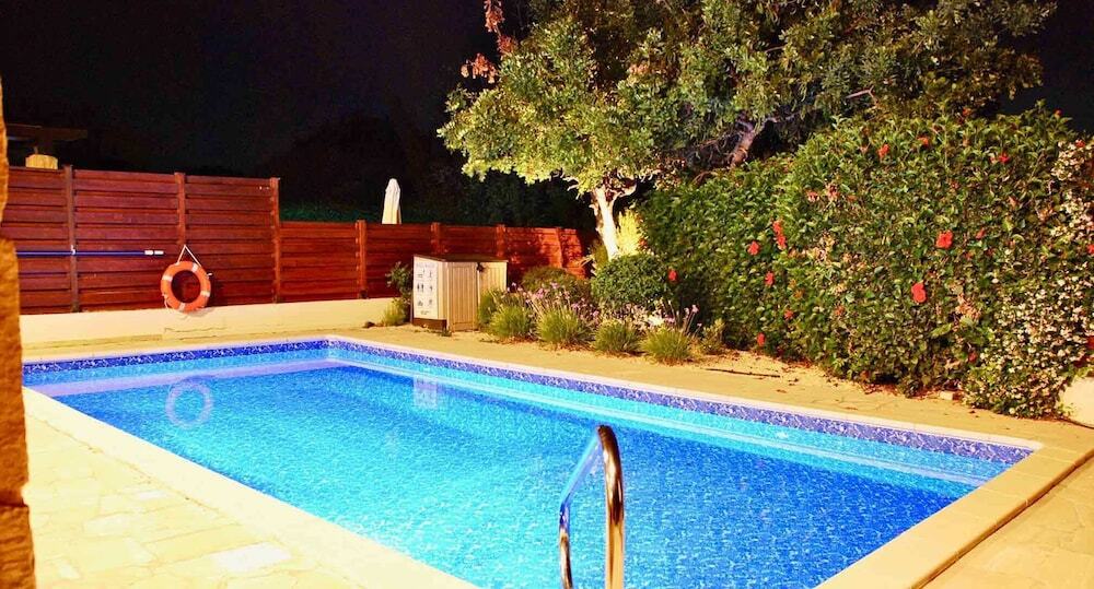 Хлорака: Villa HG12 - Athina