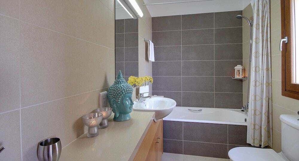 Хлорака: Villa HG12 - Athina