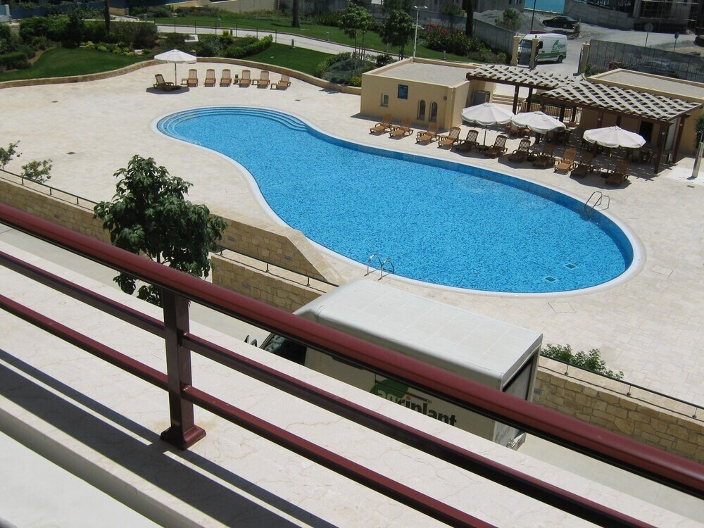 Лимассол: Nerreids Apartment E32 by Ezoria Holiday Rentals