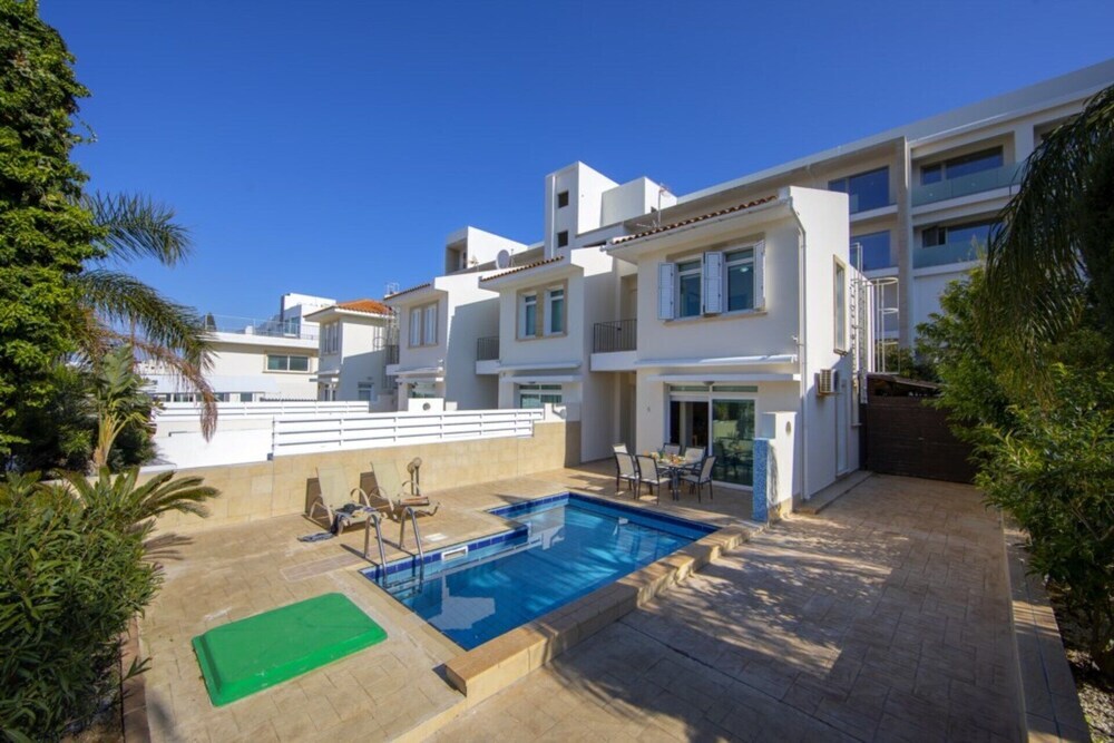 Паралимни: Villa for Rent in Protaras 1133