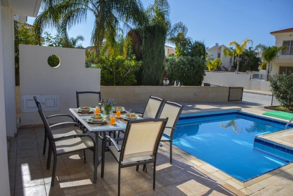 Паралимни: Villa for Rent in Protaras 1133