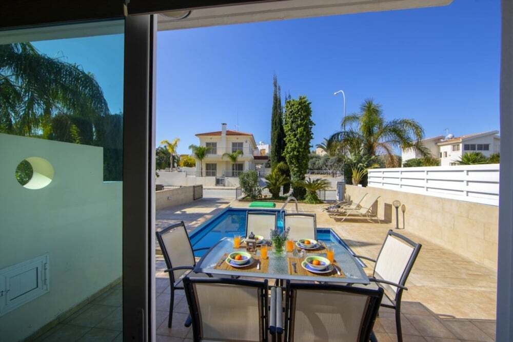 Паралимни: Villa for Rent in Protaras 1133