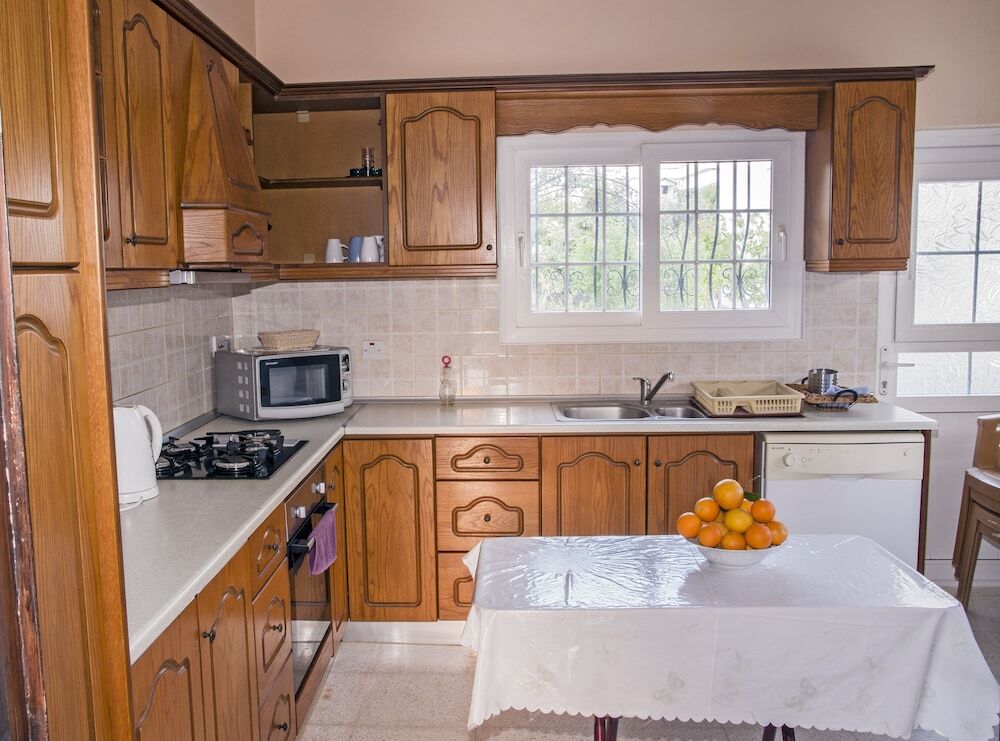Алсанджак: Fruit Tree Villa 3 Double Bedrooms With Spectacular Mountain Sea View