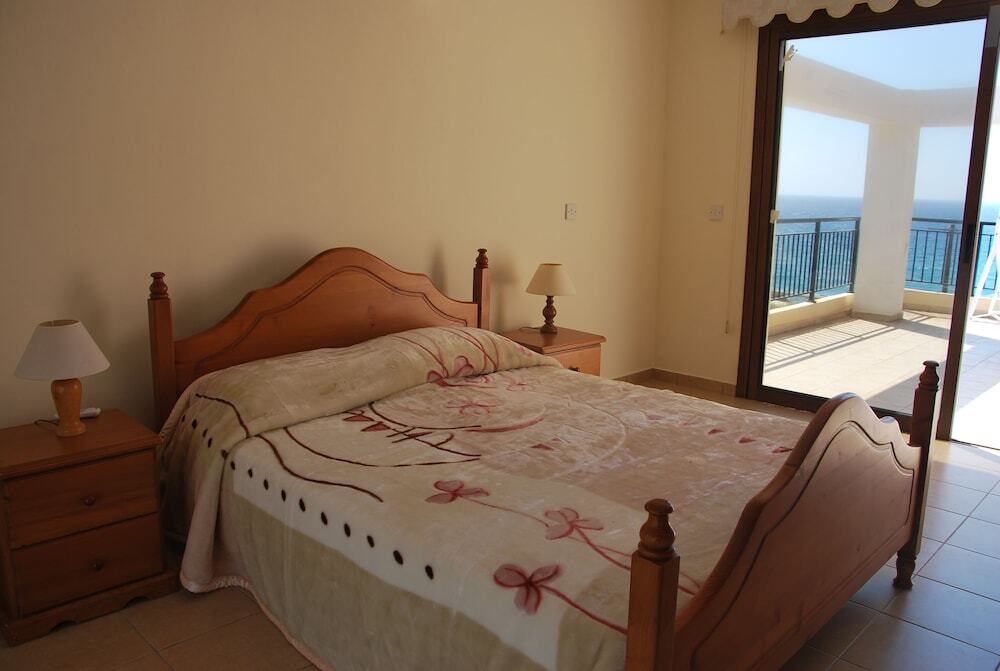 Помос: Pomos Villa - Only 50m to the Sea, Picturesque - Tranquil Area, Paphos