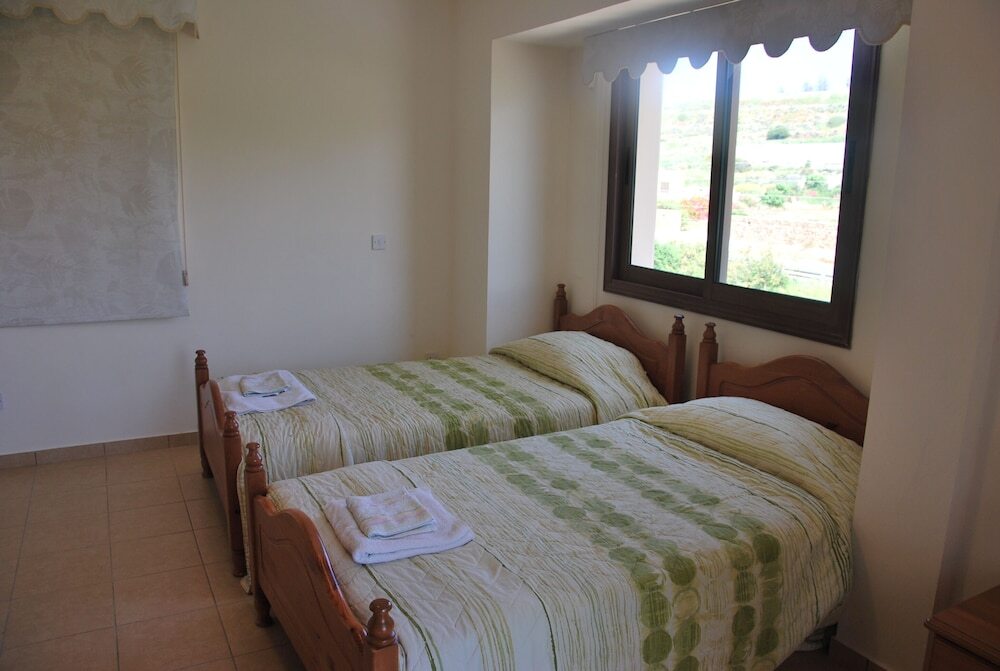 Помос: Pomos Villa - Only 50m to the Sea, Picturesque - Tranquil Area, Paphos