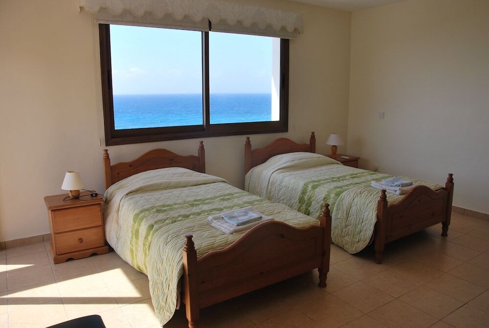 Помос: Pomos Villa - Only 50m to the Sea, Picturesque - Tranquil Area, Paphos