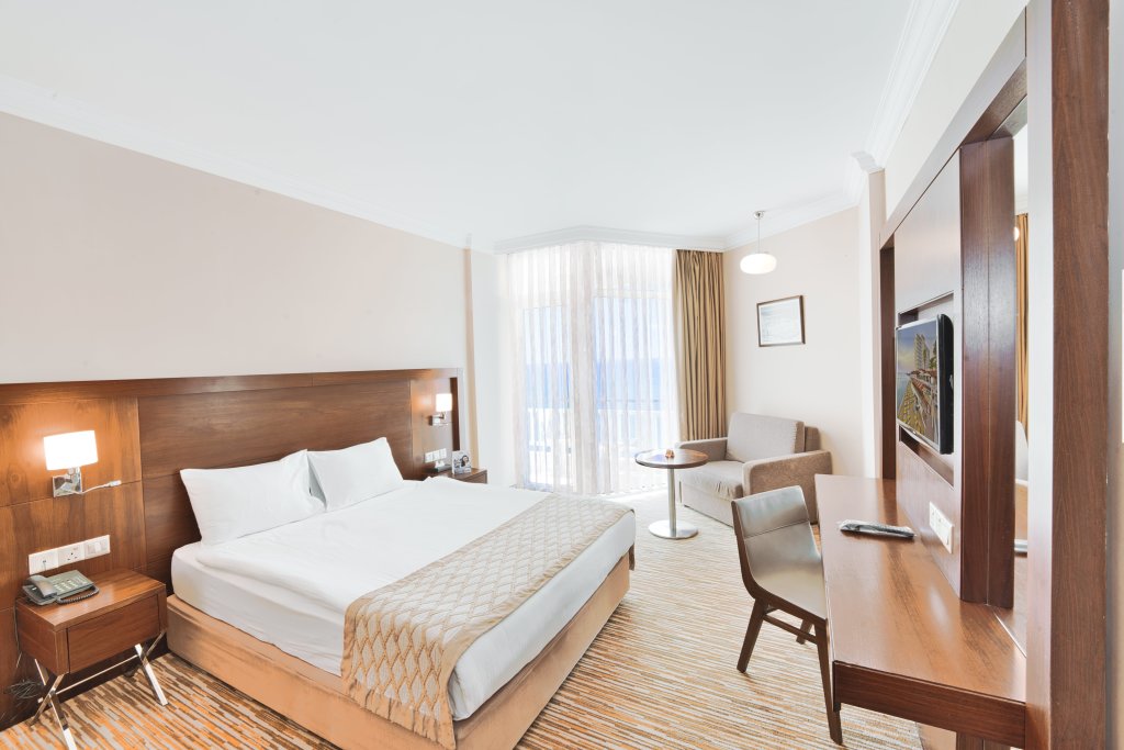 Агиос-Сергиос: Salamis Bay Conti Resort Hotel