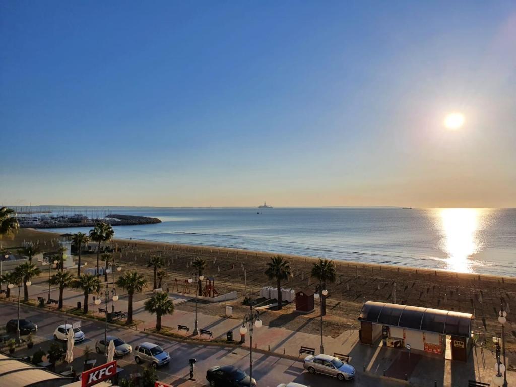 Ларнака: Alex Beach Apartment 33