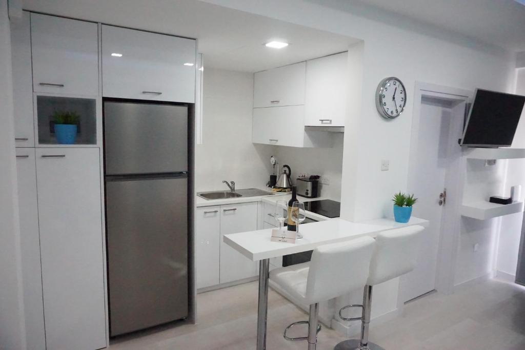 Ларнака: Lazuli Beach Apartment 209
