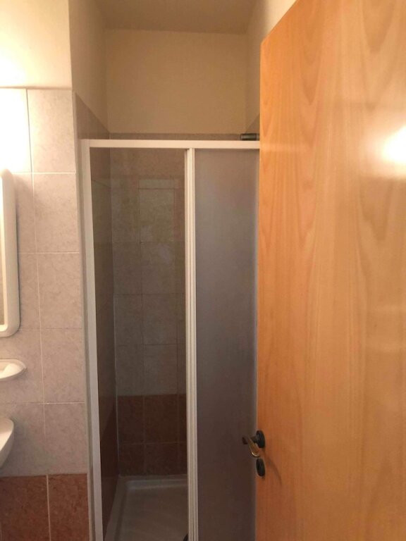Ларнака: 1 Bedroom Apartment near Beach