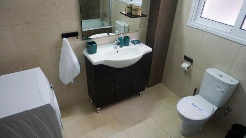 Ларнака: Lazuli City Seaview Apartment 34