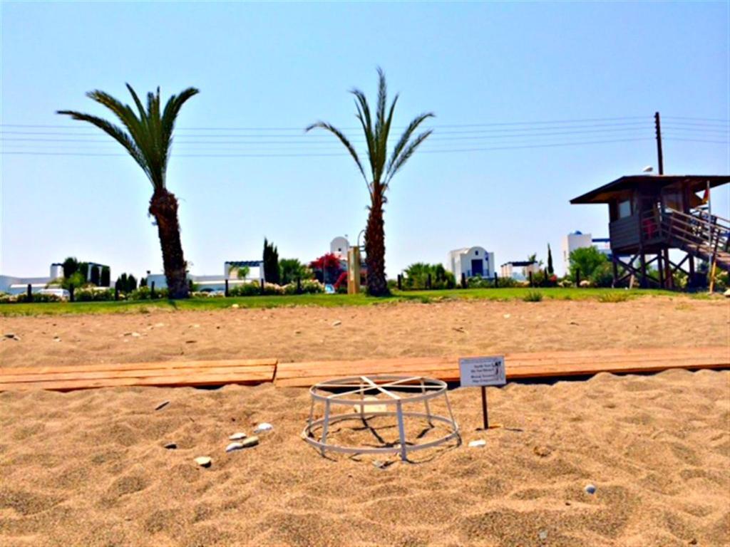 Полис Хрисохус: Latchi Beach Front Villa - Private Heated Pool - Amazing Uninterrupted Sea Views