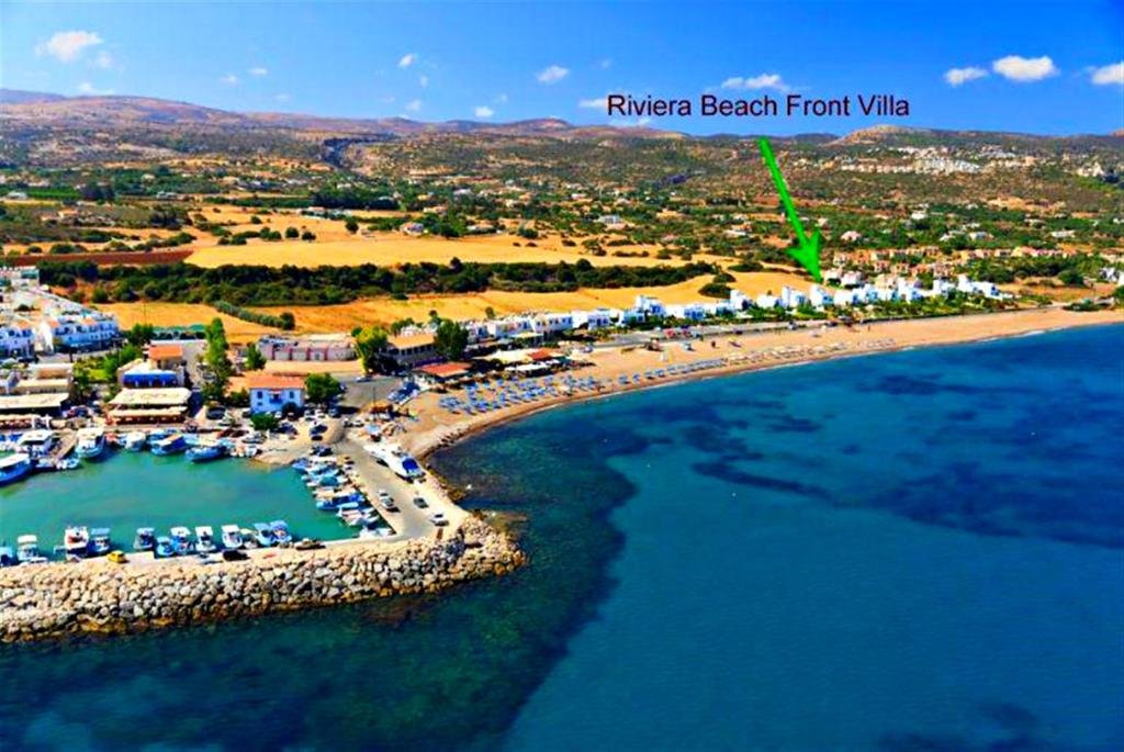 Полис Хрисохус: Latchi Beach Front Villa - Private Heated Pool - Amazing Uninterrupted Sea Views
