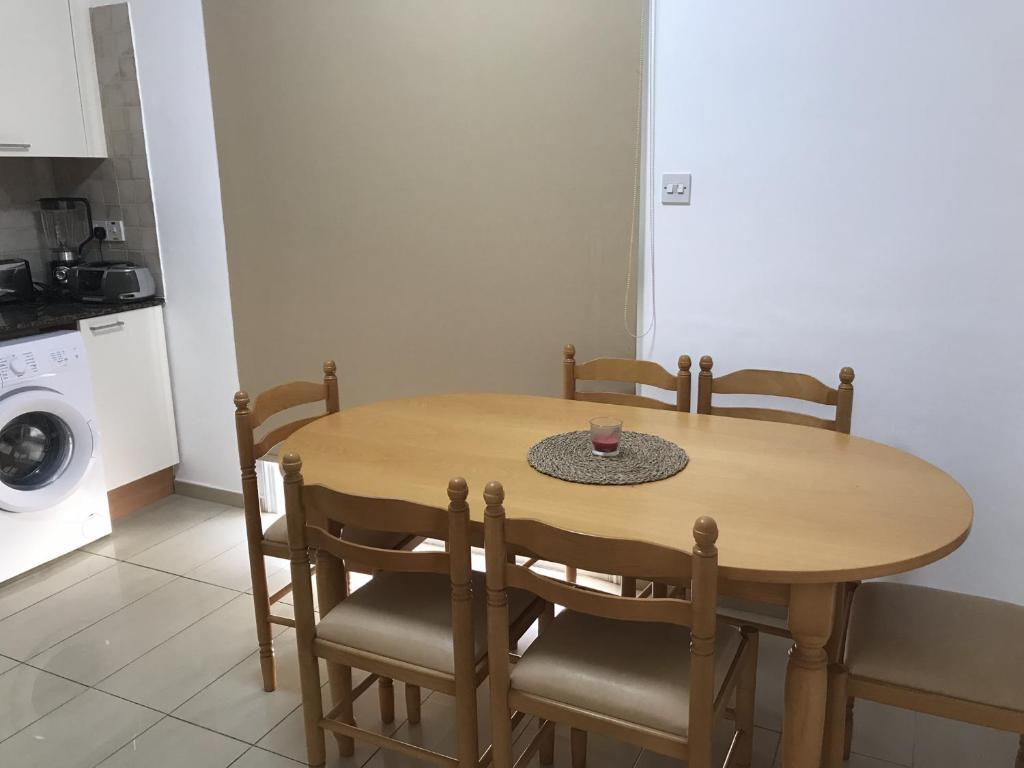 Айя-Напа: Villa Nissi Beach 28