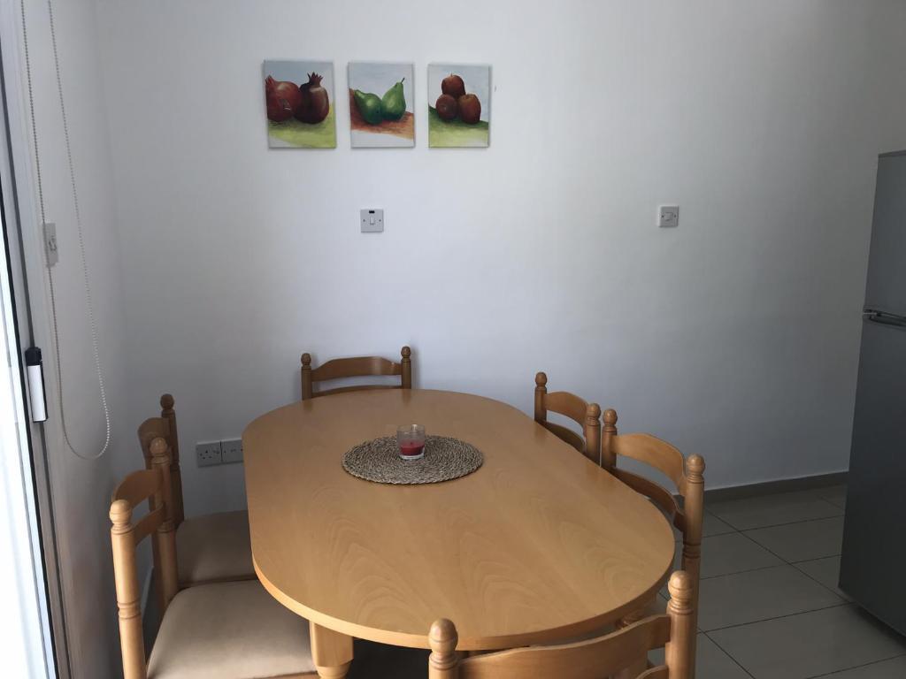 Айя-Напа: Villa Nissi Beach 28